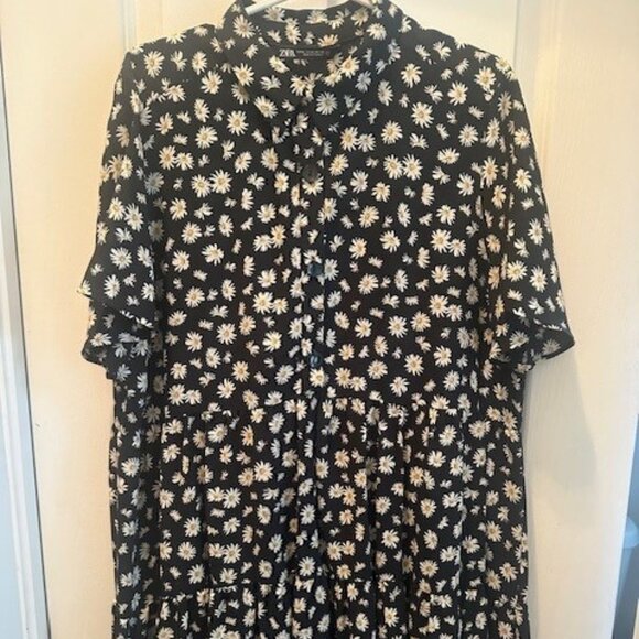 Zara Tiered Daisy Dress in Crepe - XL - Picture 1 of 6